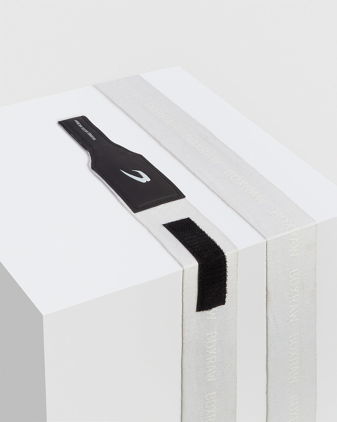 180" BOXRAW Hand Wraps - White